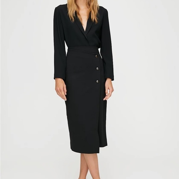 Aritzia Dresses & Skirts - Aritzia-Babaton “Billy” Asymmetrical Button Front Midi Skirt (Size:4)